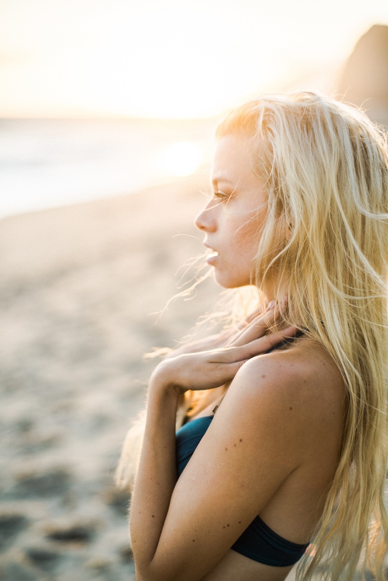 Female model photo shoot of JamieLarson in Malibu