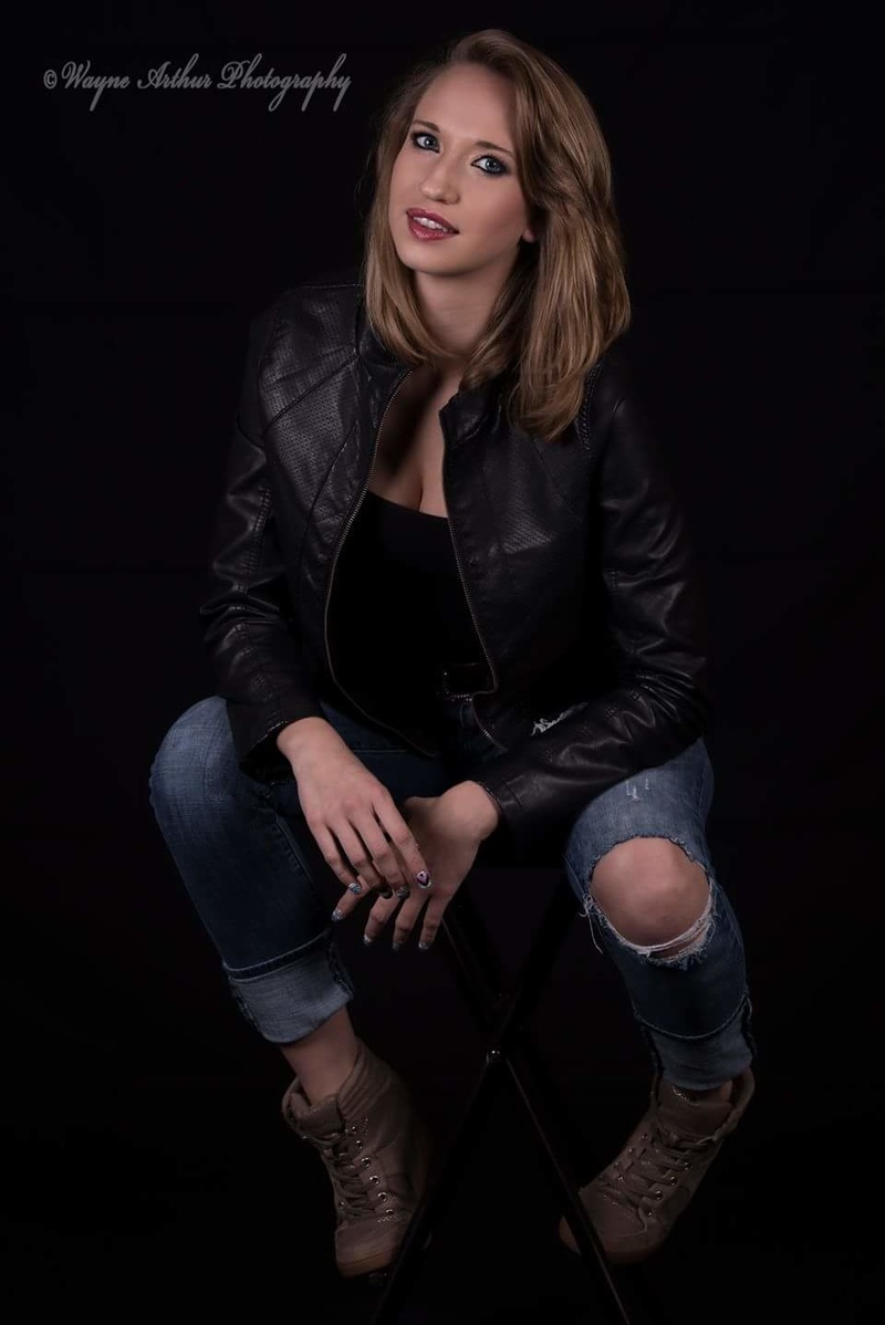 Female model photo shoot of EmilyChisam