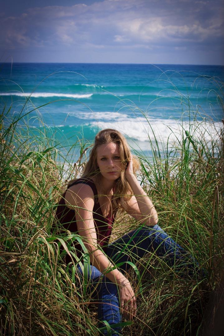 Female model photo shoot of Rachel Kaitlyn