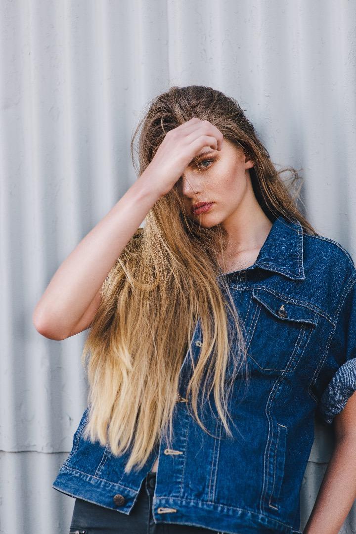 Female model photo shoot of Angie Kiara