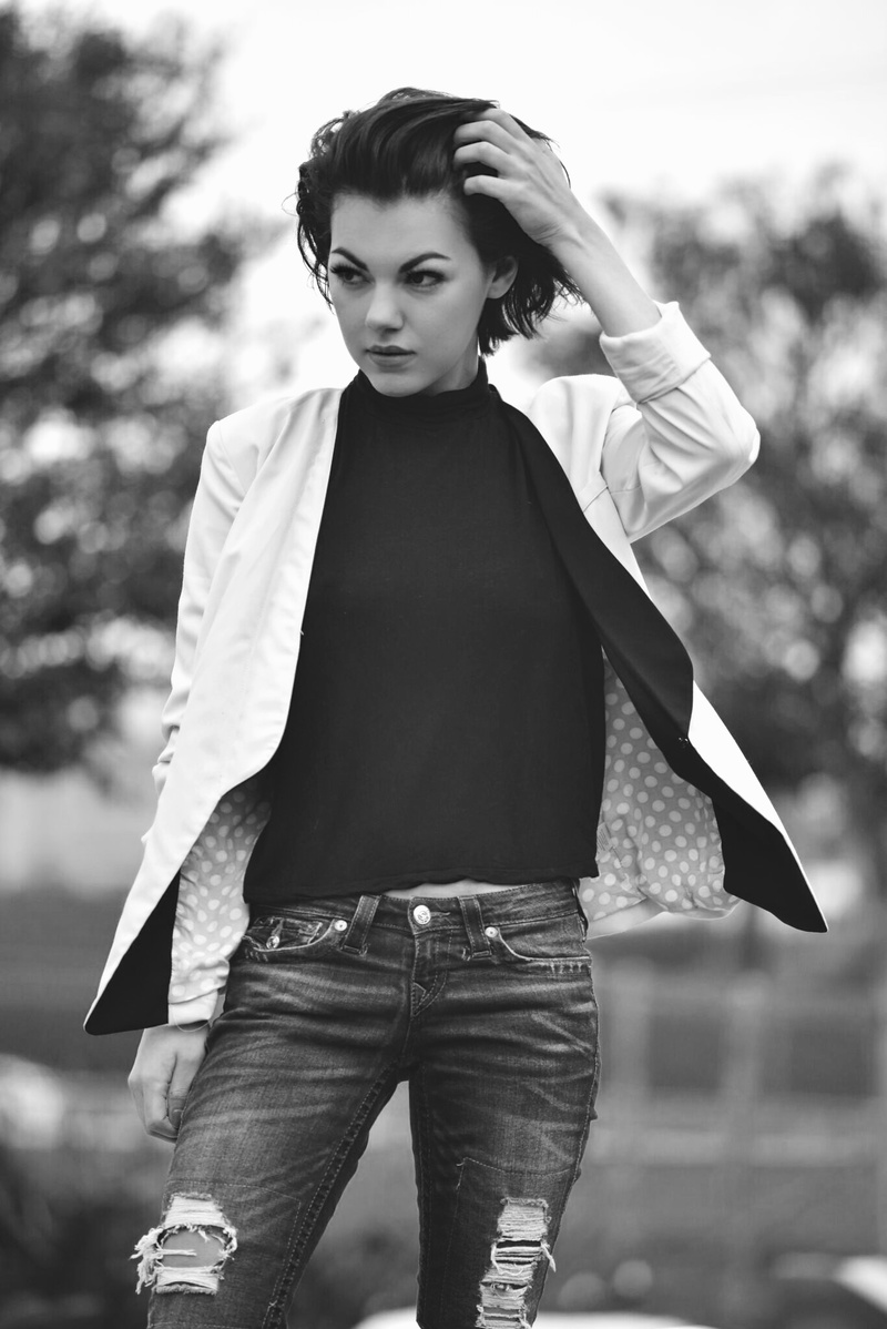 Female model photo shoot of Joni Lyn by EdBPhotography