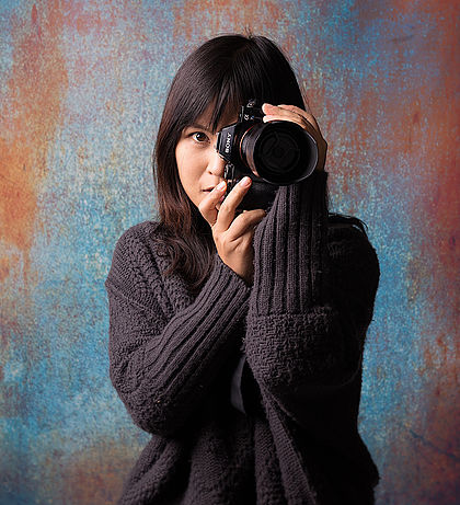 Female model photo shoot of Luyi