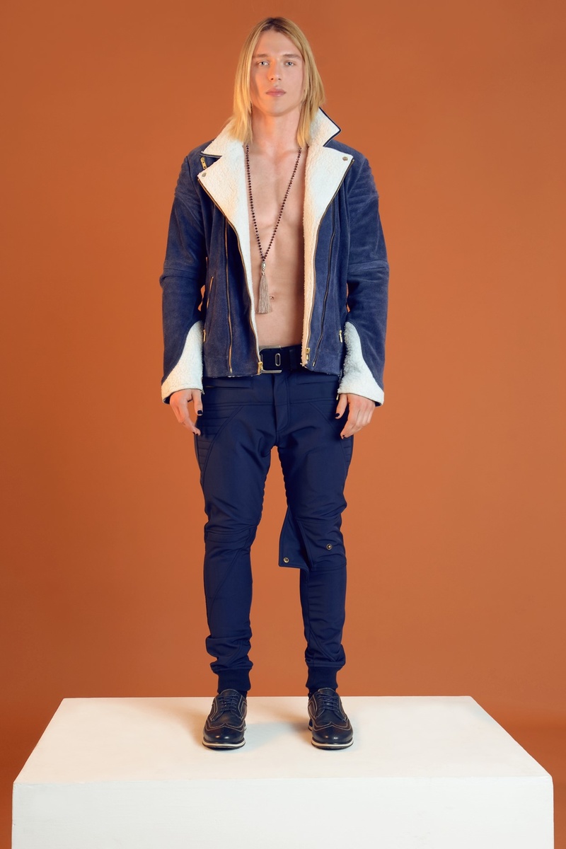 Male model photo shoot of JoshuaAllynStyles
