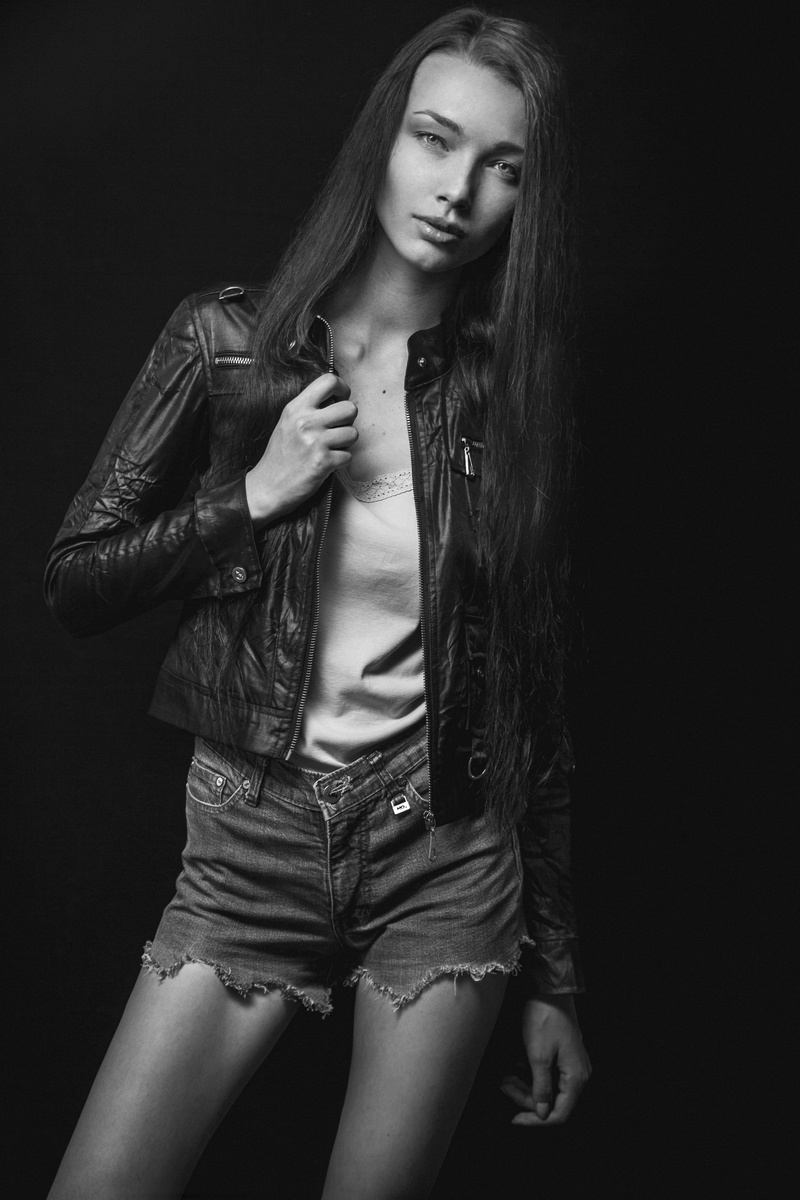 Female model photo shoot of Yuliia Sokruta in Ukraine
