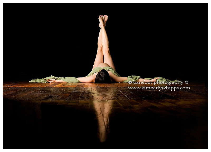 Female model photo shoot of iambarefoot