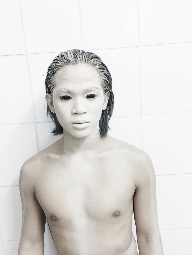 Male model photo shoot of Seraf in Brussels