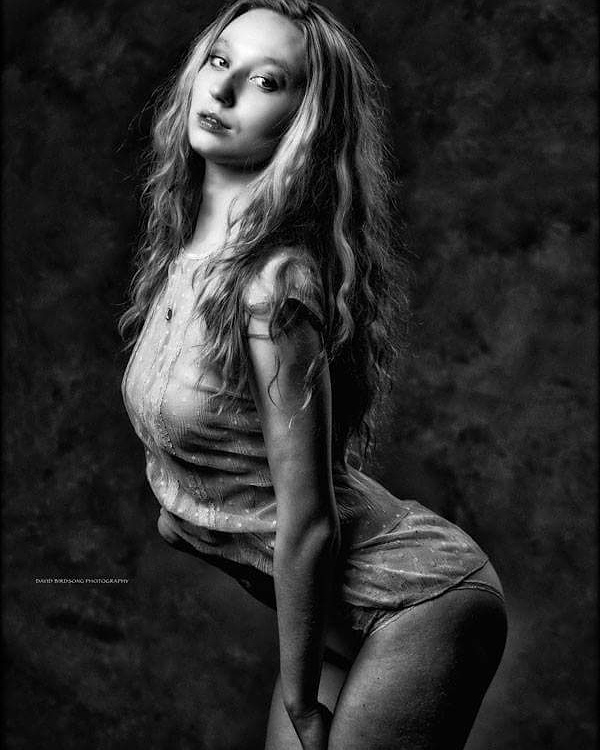 Female model photo shoot of maddymadss by David Birdsong  in Pontiac, Michigan