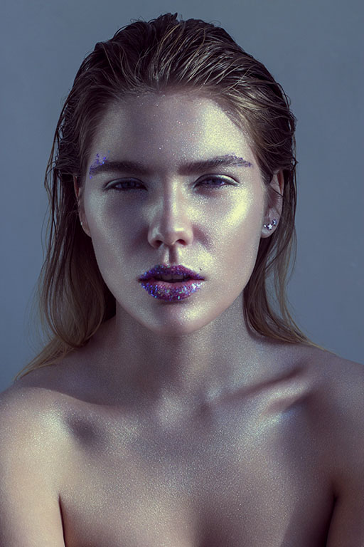 Female model photo shoot of Paula_Ross