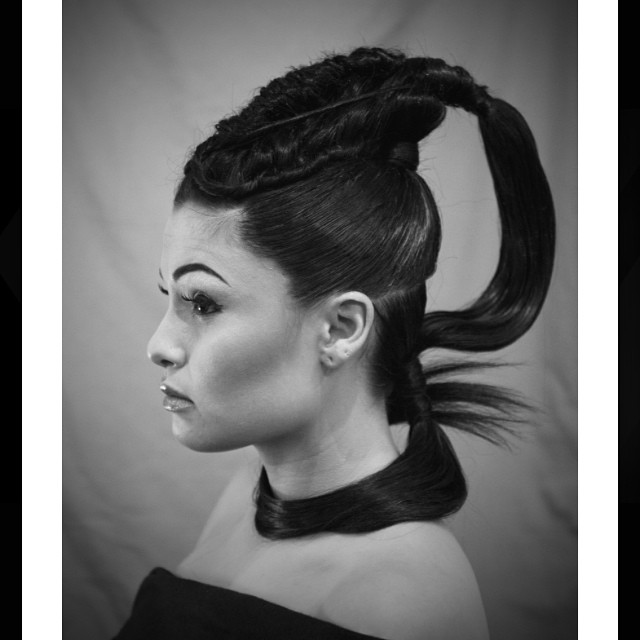 Female model photo shoot of Jessica Lopez Hair