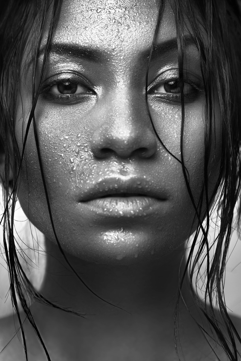Female model photo shoot of Fatima Kojima by NiLuFoto