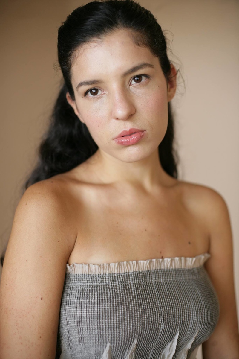 Female model photo shoot of Syntia Zeni