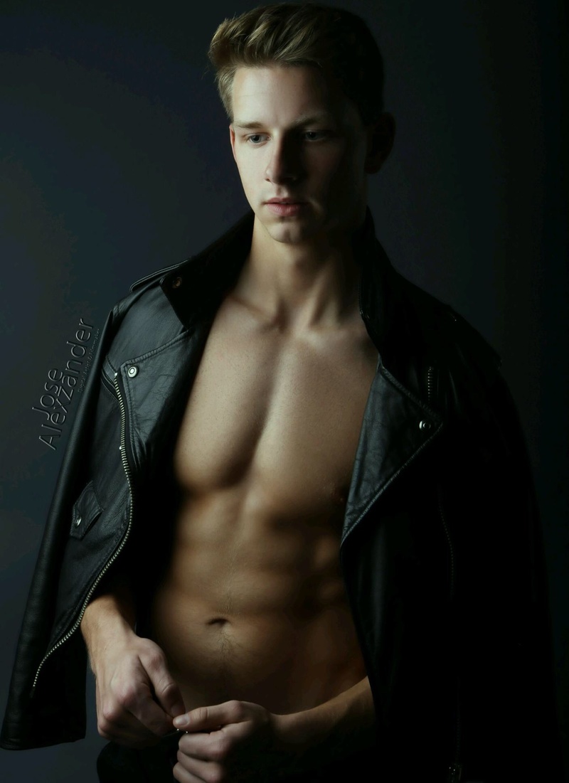 Male model photo shoot of Andrew_wiedenkeller