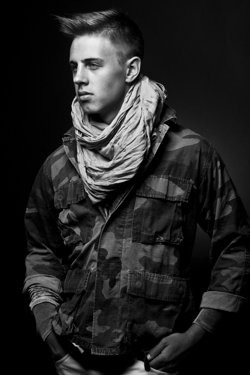 Male model photo shoot of MichaelHead