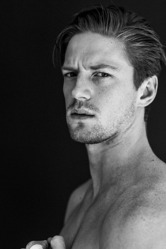 Male model photo shoot of Daniel Briseno