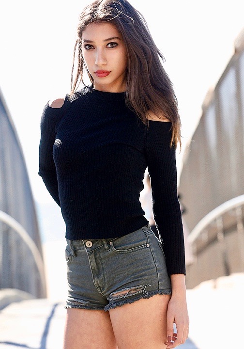 Female model photo shoot of Stephancker in Santa Monica
