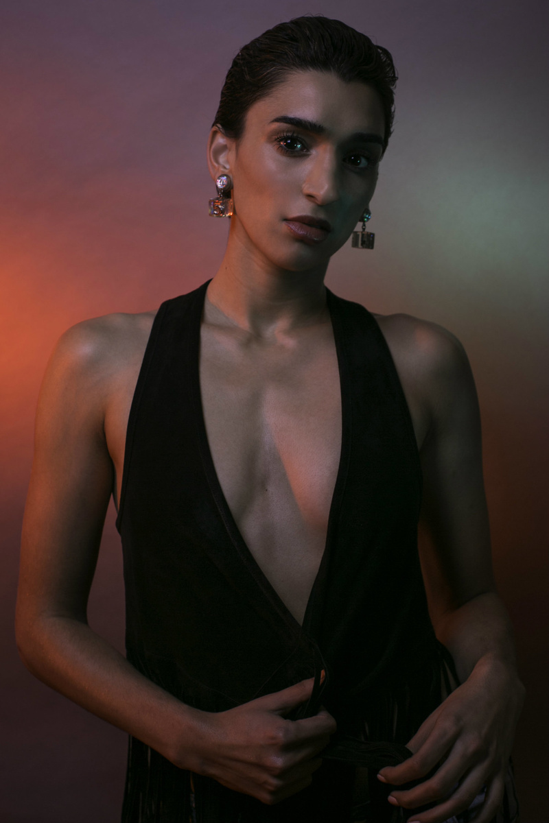 Female model photo shoot of kahluahummer by Aguilar Adam