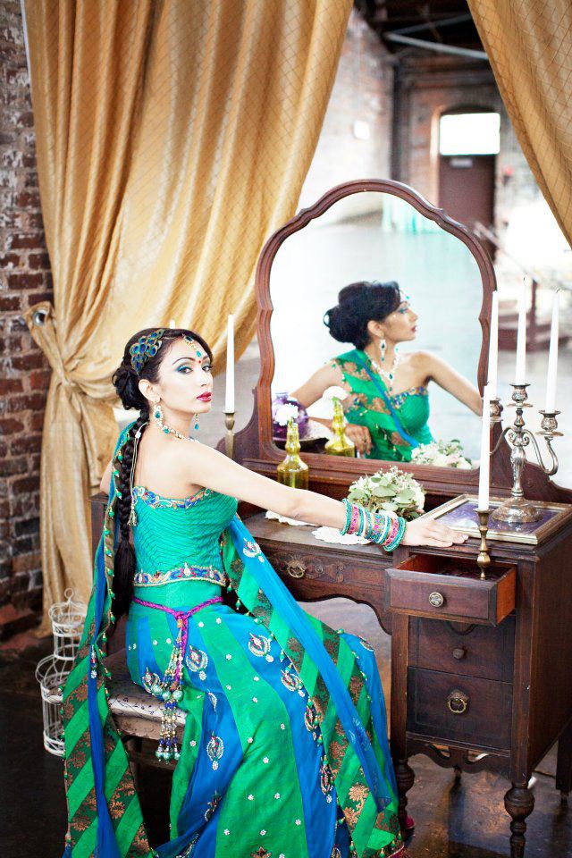 Female model photo shoot of Mona Amein
