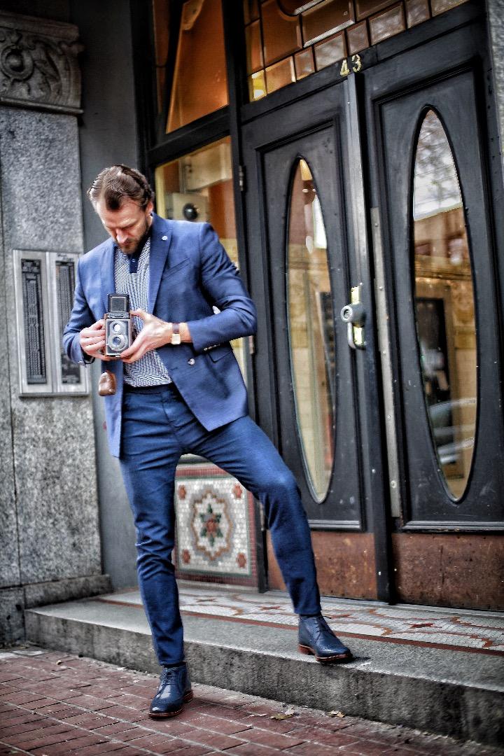 Male model photo shoot of danielborowski in Vancouver Downtown