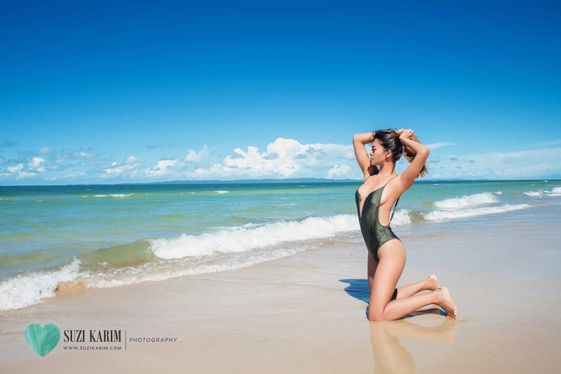 Female model photo shoot of RianaS in Bribie Island