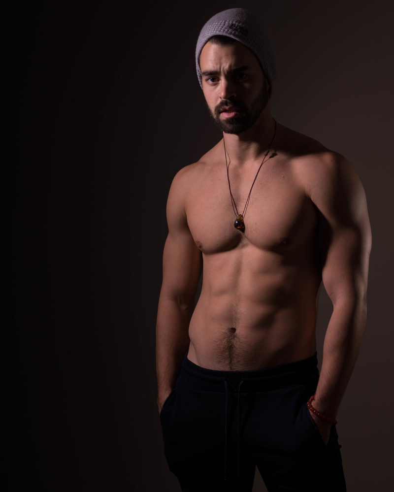 Male model photo shoot of AndresPerez by JPRSPKTV