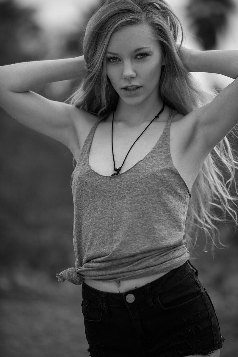 Female model photo shoot of Madimeow23 in Phoenix