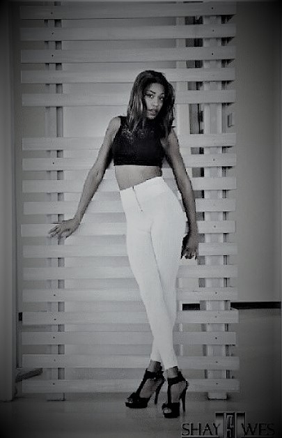 Female model photo shoot of Asiah Kay