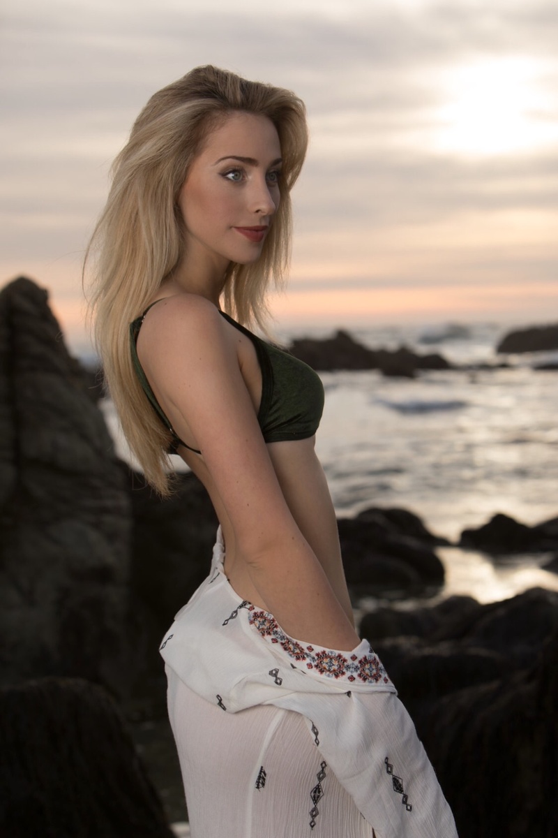 Female model photo shoot of Katie_Melissa in Pebble Beach