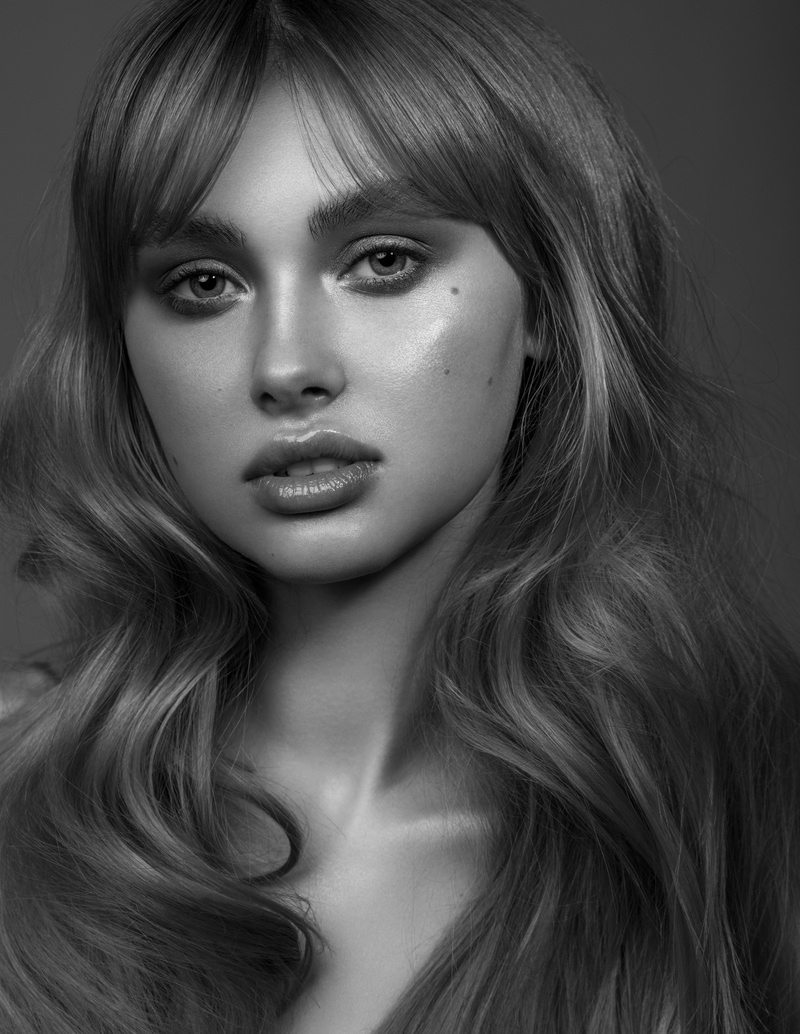 Female model photo shoot of Liubov Pogorela