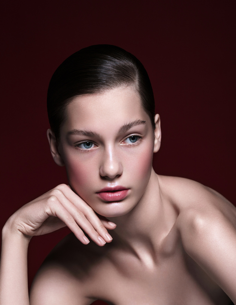 Female model photo shoot of Liubov Pogorela
