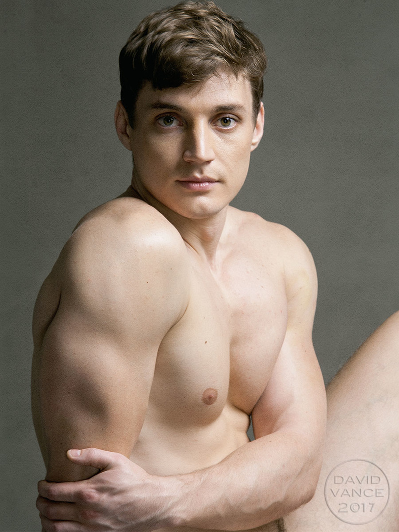 Male model photo shoot of Yurii Pluzhnik