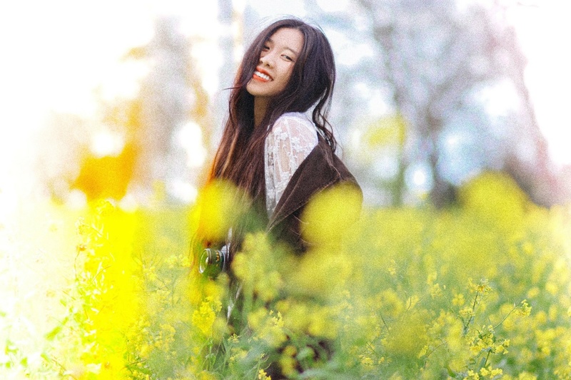 Female model photo shoot of Ivy Nguyen