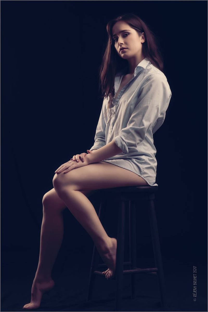 Female model photo shoot of laurencebj by Rejean Brunet