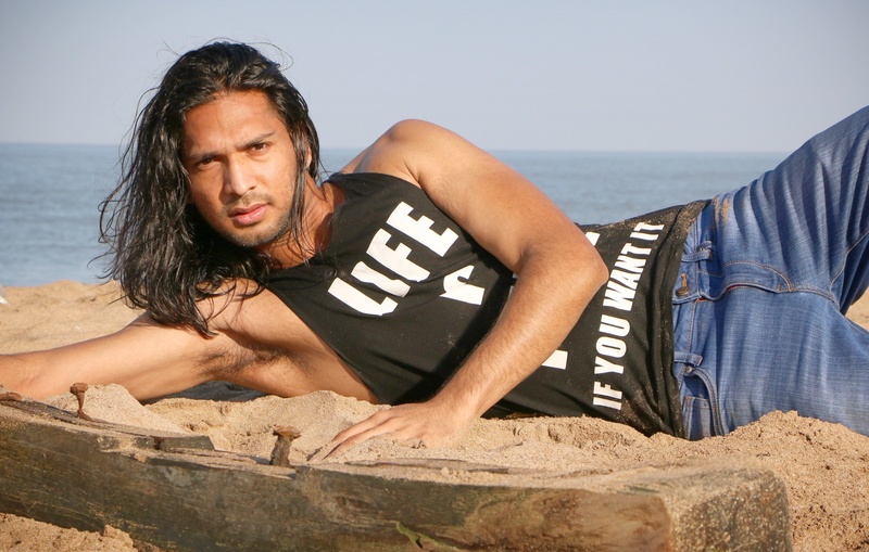 Male model photo shoot of Shaabir