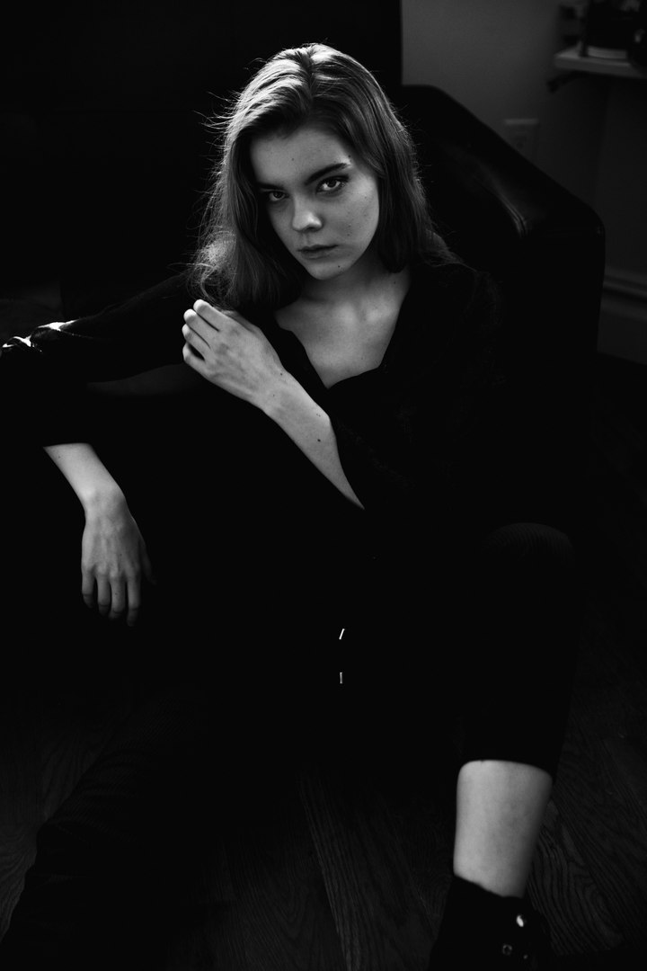 Female model photo shoot of Lizaveta Kvetko