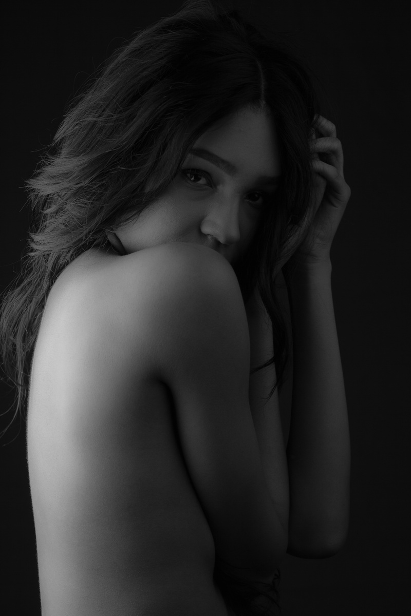 Female model photo shoot of Greer White by Beauty Documentary