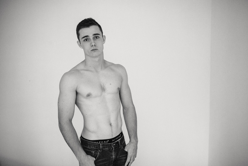Male model photo shoot of brandonrae
