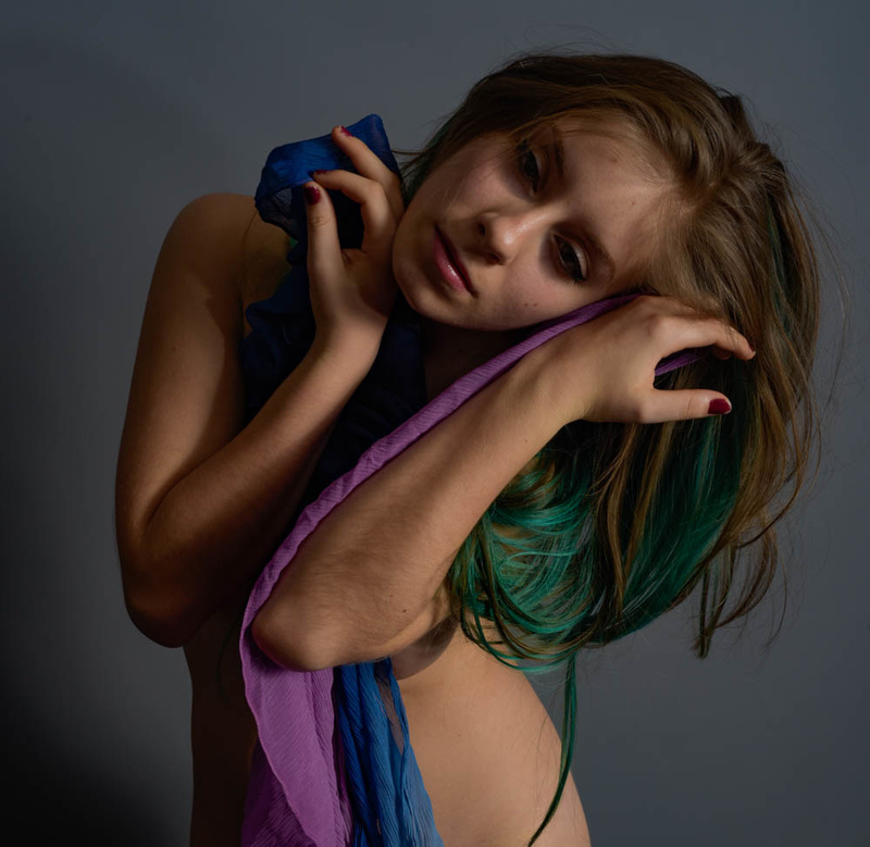 Female model photo shoot of HildeRew369 by foxphotoart in New York, NY