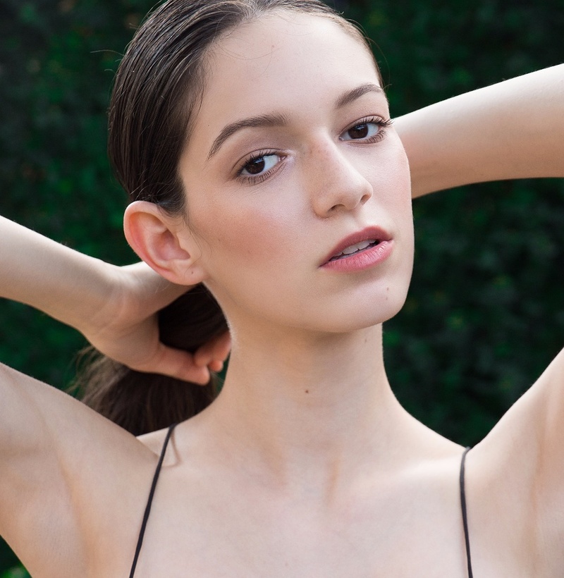 Female model photo shoot of Ashley Pierrette