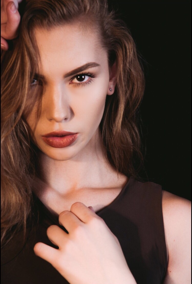 Female model photo shoot of Taylor_McLain in LA, CA