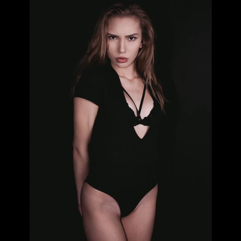 Female model photo shoot of Taylor_McLain in LA, CA