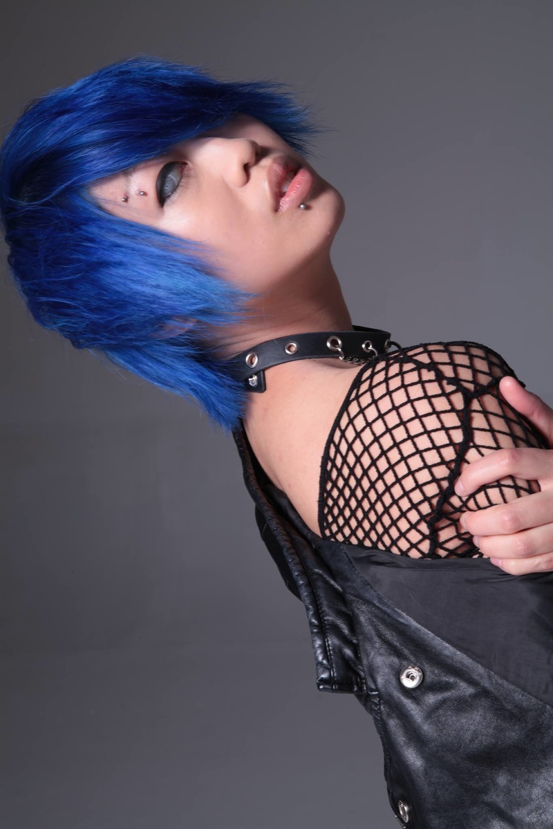Female model photo shoot of Zero Chi by JohnBrennan in San Jose