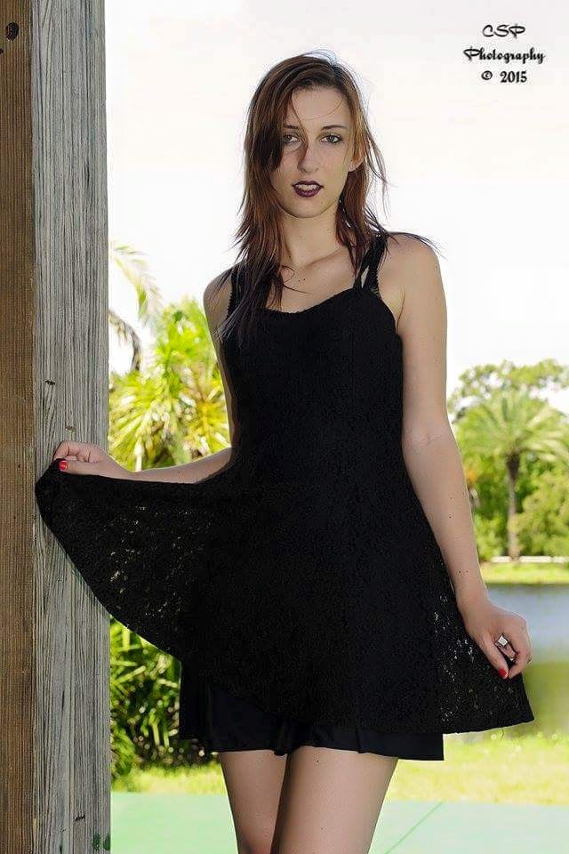 Female model photo shoot of alexisbrittany in Wickham Park, Melbourne, FL