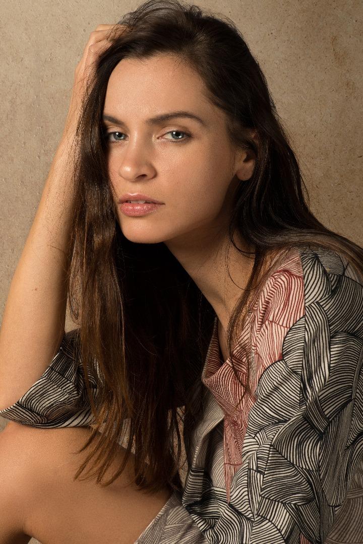 Female model photo shoot of Valerie Mrosek in Bonn