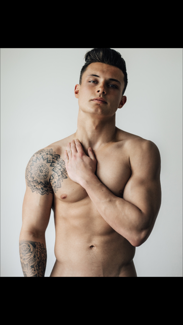 Male model photo shoot of Marcojimenez