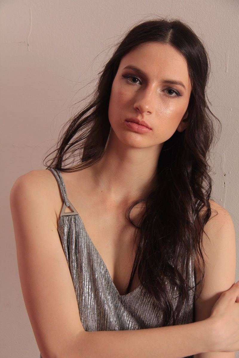Female model photo shoot of Marchenko13