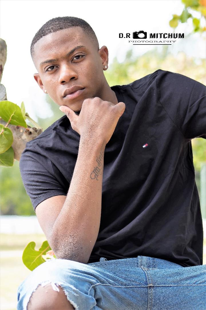 Male model photo shoot of Demonte Armstrong by D R MITCHUM PHOTOGRAPHY