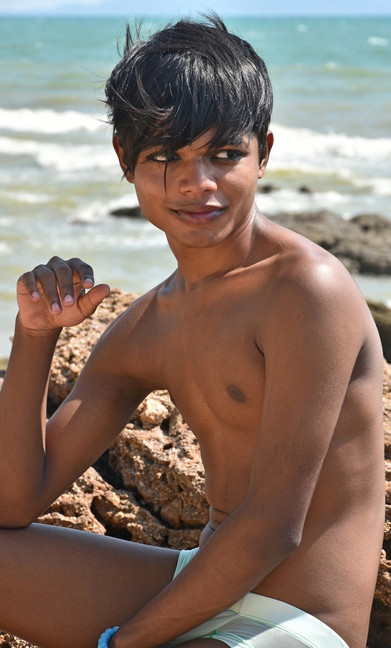 Male model photo shoot of Cameratrav and BashuBashu in Jomtien beach, Pattaya, Thailand