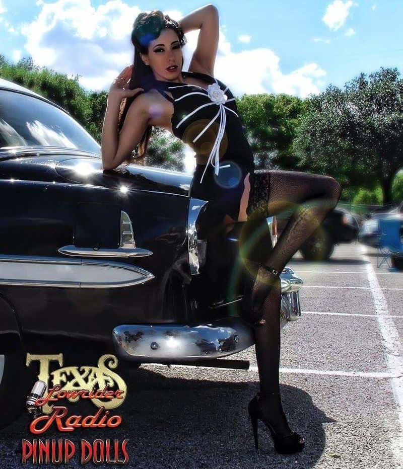 Female model photo shoot of Yvette Todea