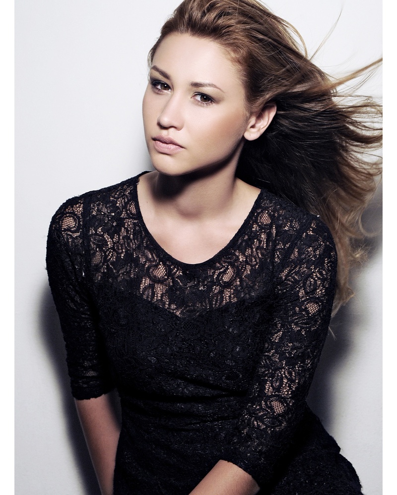 Female model photo shoot of Jennifer JK