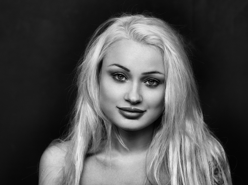 Female model photo shoot of sarahmariesummer by PeterCoulson in Melbourne, Australia